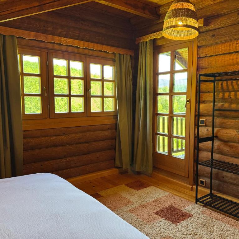 Pine River Dobrenica - Three-Bedroom Chalet - 27