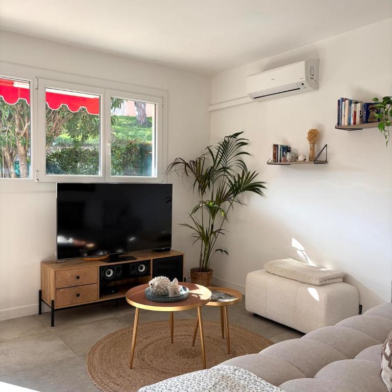 Cozy apartment - sunny terrace avec Clim et parking - Appartement 1 Chambre - 10