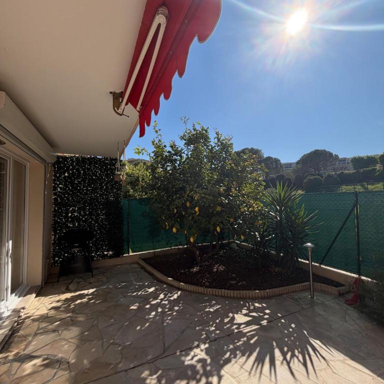 Cozy apartment - sunny terrace avec Clim et parking - Appartement 1 Chambre - 17