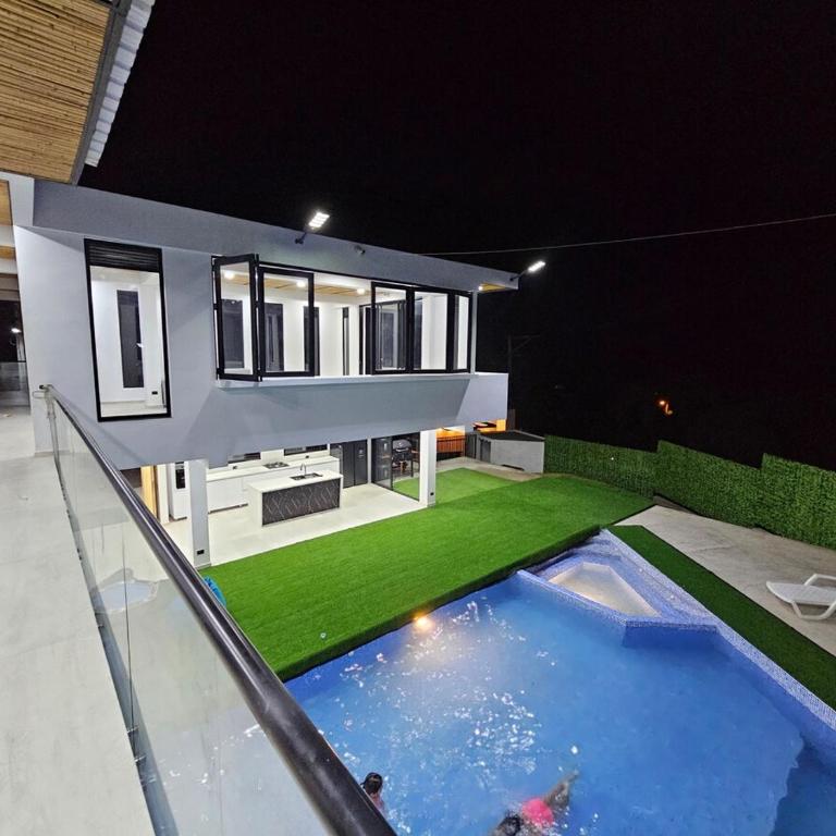 Casa premium de alquiler - Villa - 15