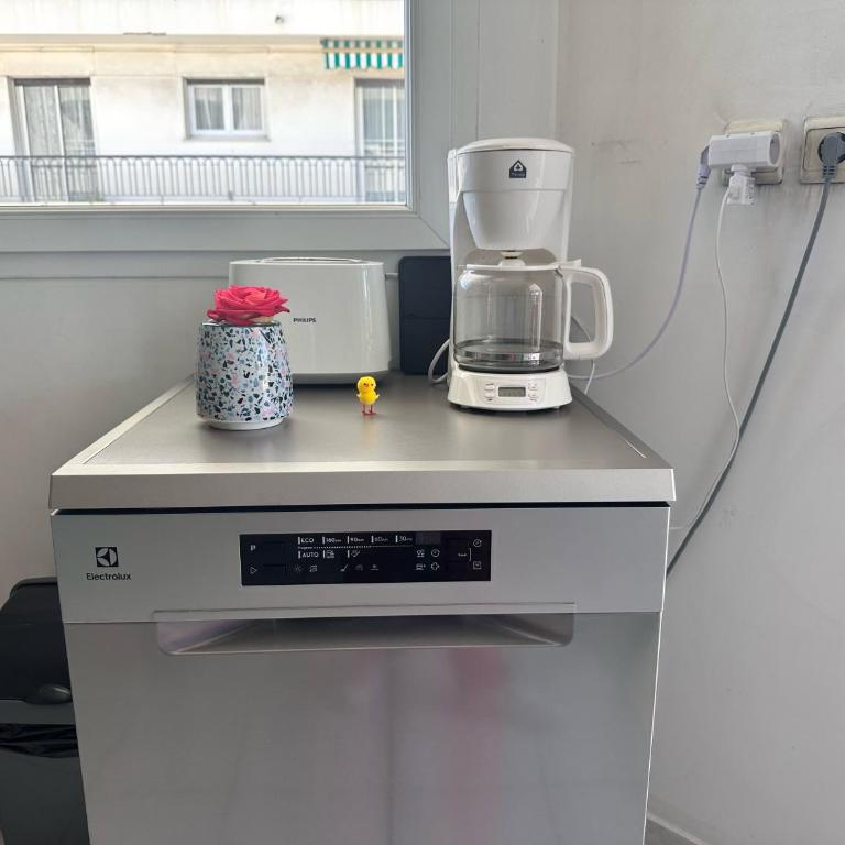 2 pièces gare Antibes proche port - Appartement - 20