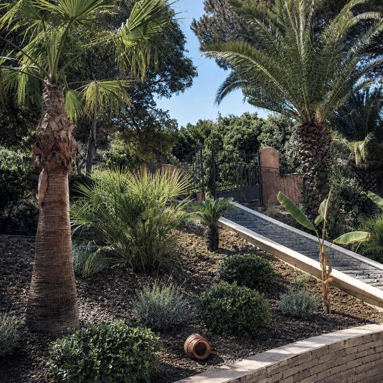 Villa Bellevue, magnifique vue mer! Piscine chauffée, à10 mns de la plage et du centre! - Villa - 43
