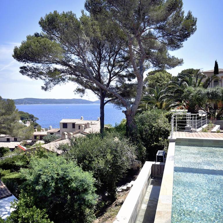 Villa Bellevue, magnifique vue mer! Piscine chauffée, à10 mns de la plage et du centre! - Villa - 39