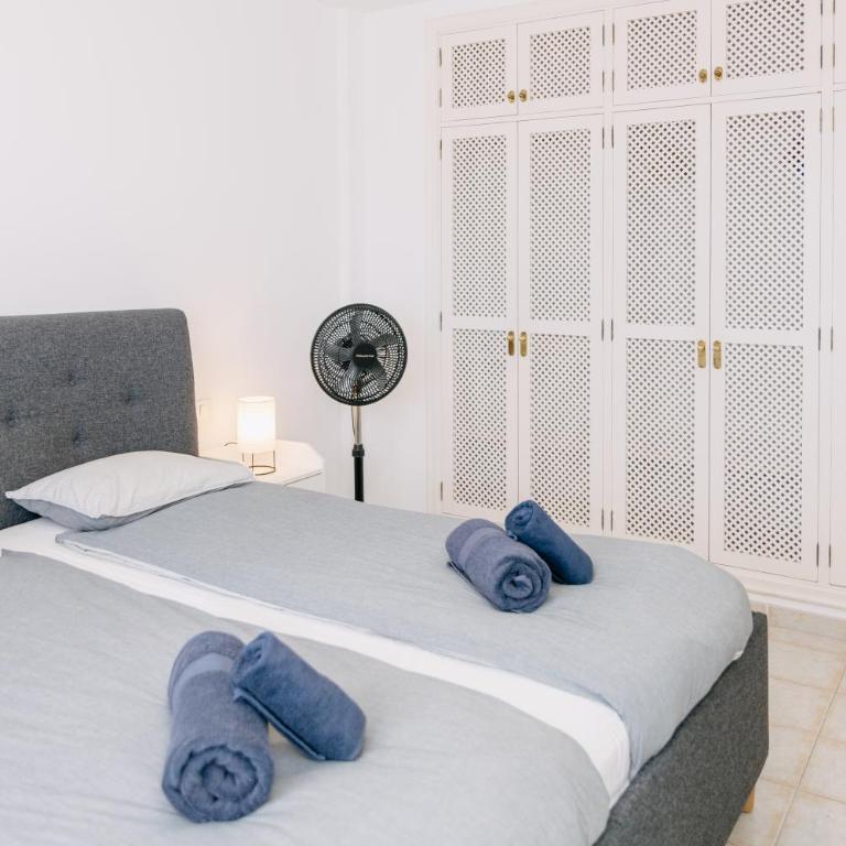 Bright 1BR with Private Terrace & Views &Pool by Aqua Vista Tenerife - One-Bedroom Premium Apartment with Ocean View - 13