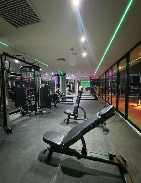 Luxury 2 and 2 apartment with lots of amenities - Two-Bedroom Apartment - 10