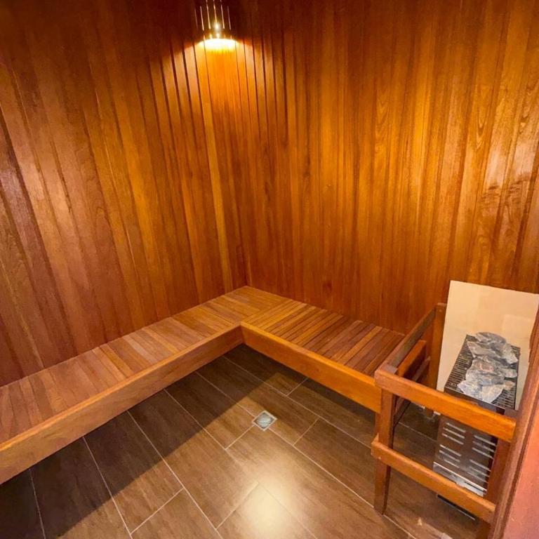 Luxury 2 and 2 apartment with lots of amenities - Two-Bedroom Apartment - 21