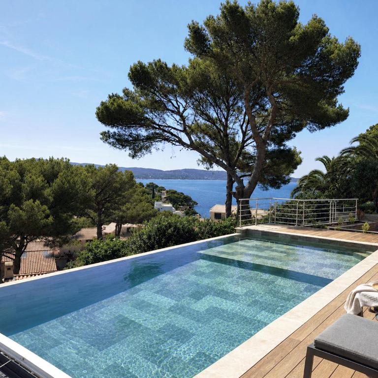 Villa Bellevue, magnifique vue mer! Piscine chauffée, à10 mns de la plage et du centre! - Villa - 38
