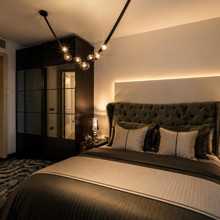 Amazing sea view luxury apartment in center of city near the beach - Two-Bedroom Apartment - 28