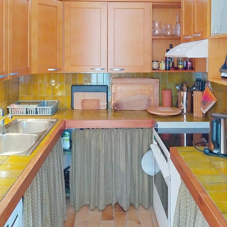 Maison mitoyenne climatisée avec parking, 4 pers., Bormes-les-Mimosas - FR-1-610-101 - Maison de Vacances - 14