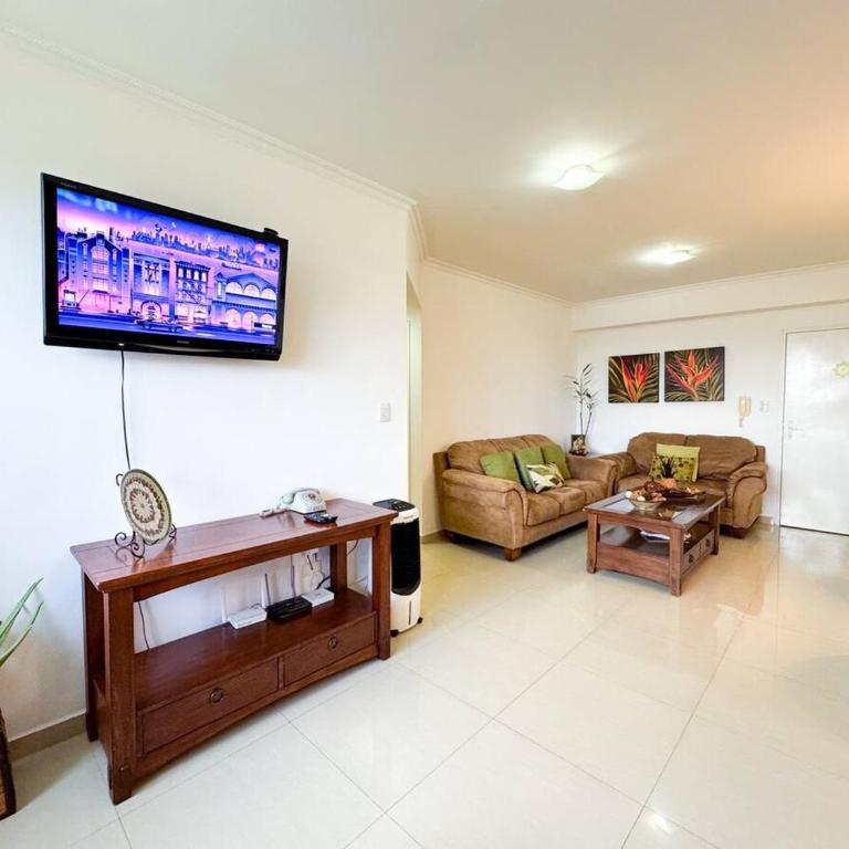 Spacious & Convenient, Comfortable Apartment In La Campiña, CCS - Apartamento Suite de 3 dormitorios - 5