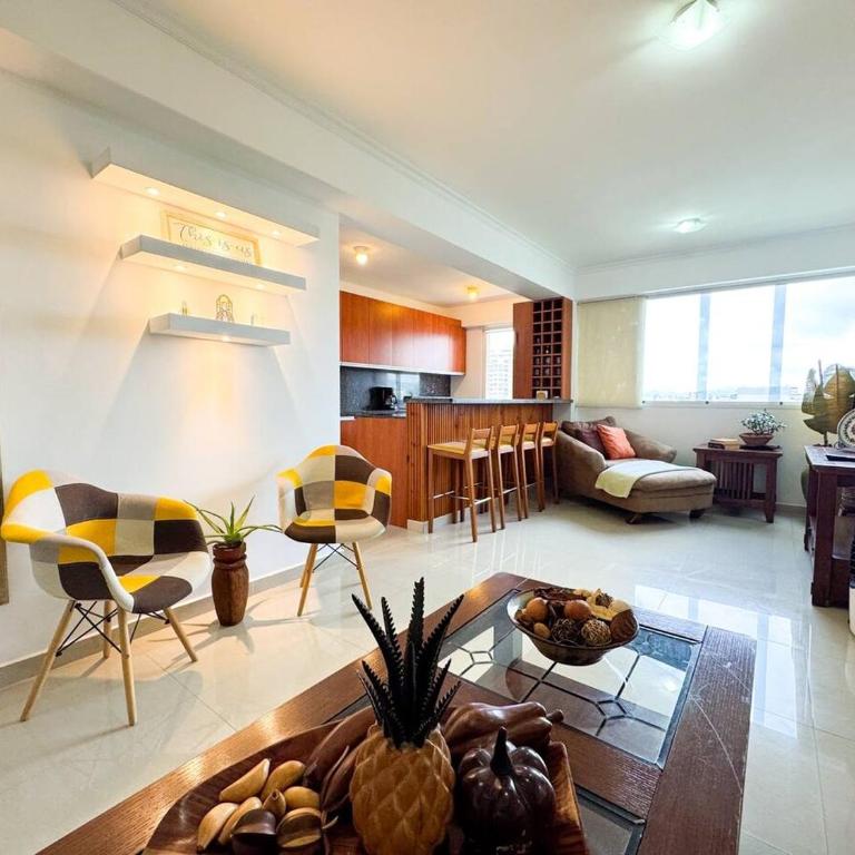 Spacious & Convenient, Comfortable Apartment In La Campiña, CCS - Apartamento Suite de 3 dormitorios - 12