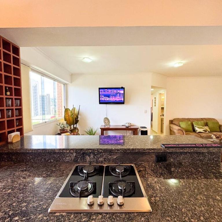 Spacious & Convenient, Comfortable Apartment In La Campiña, CCS - Apartamento Suite de 3 dormitorios - 19