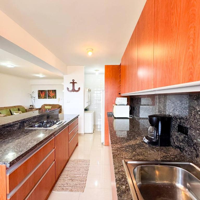 Spacious & Convenient, Comfortable Apartment In La Campiña, CCS - Apartamento Suite de 3 dormitorios - 23