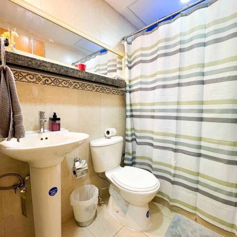 Spacious & Convenient, Comfortable Apartment In La Campiña, CCS - Apartamento Suite de 3 dormitorios - 31