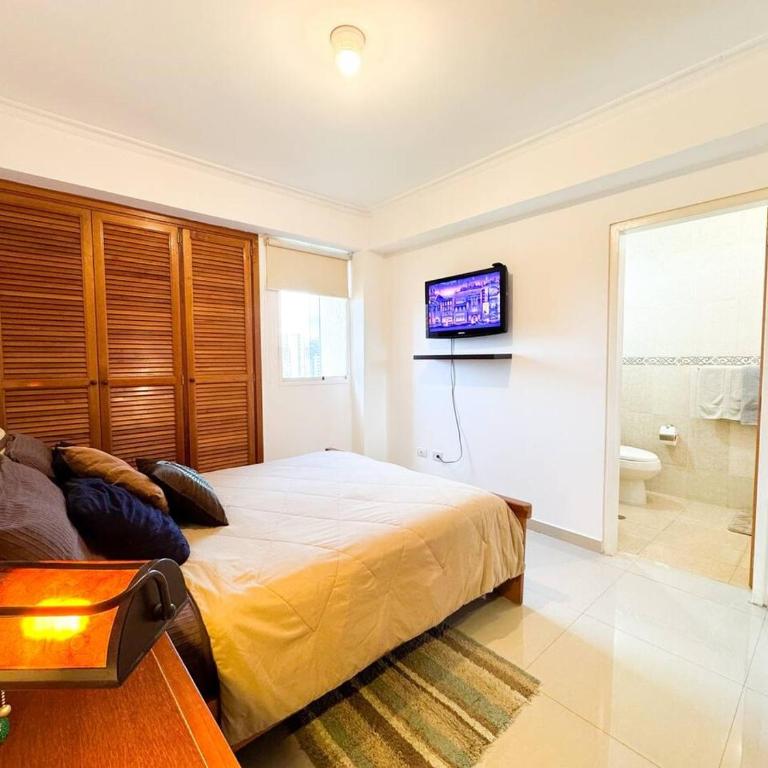 Spacious & Convenient, Comfortable Apartment In La Campiña, CCS - Apartamento Suite de 3 dormitorios - 33