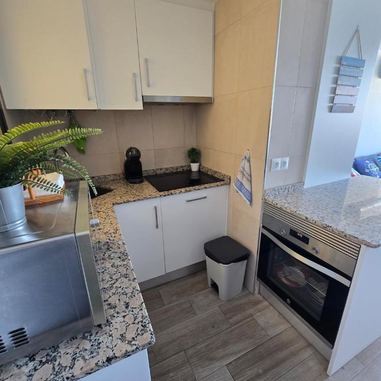 Apartmento con vistas a Beniyork - Apartamento de 2 dormitorios - 7