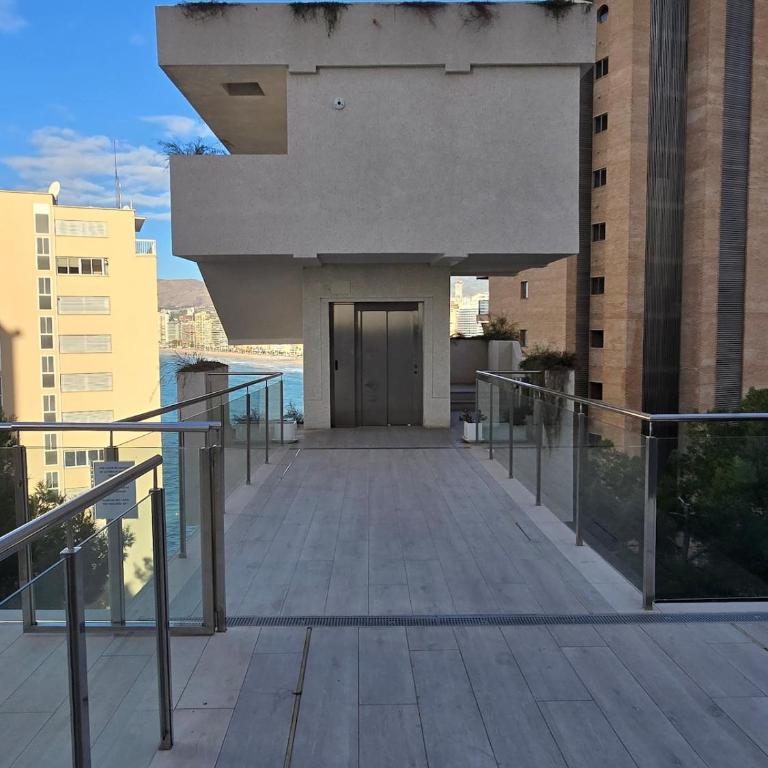 Apartmento con vistas a Beniyork - Apartamento de 2 dormitorios - 9