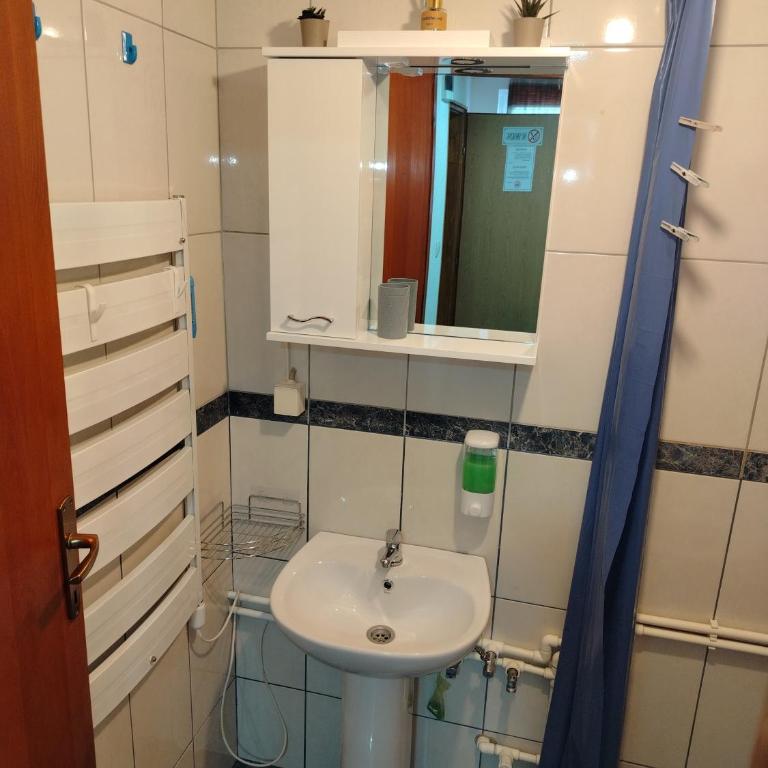 Holiday Home Apartman Aco - Two-Bedroom Apartment with Mountain View - 2