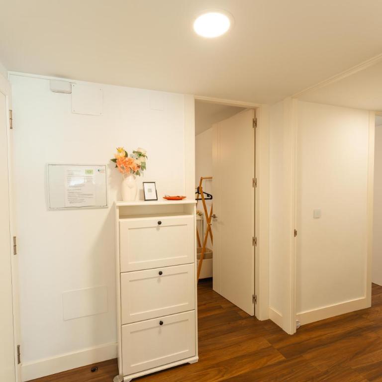 Modern apartment with pool, 5 minutes from the beach - Apartment mit 3 Schlafzimmern - 42
