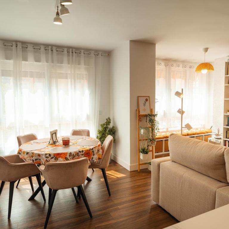 Modern apartment with pool, 5 minutes from the beach - Apartment mit 3 Schlafzimmern - 11