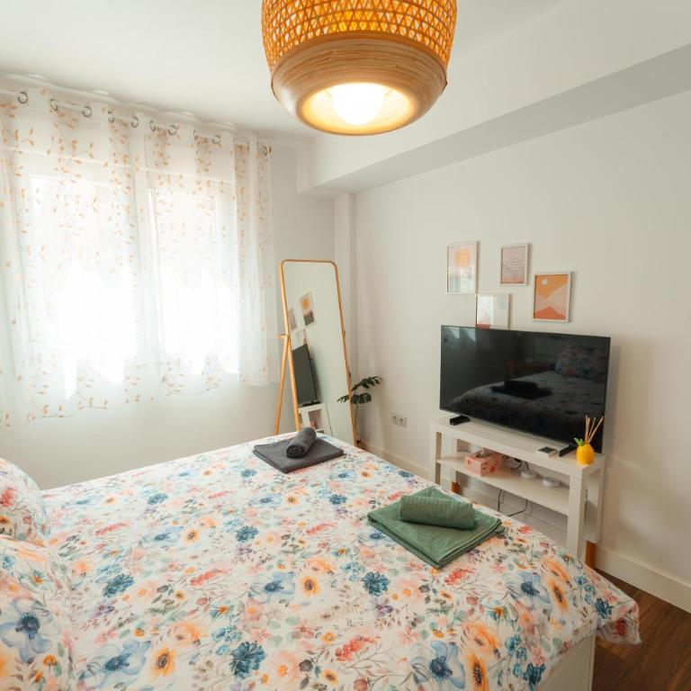 Modern apartment with pool, 5 minutes from the beach - Apartment mit 3 Schlafzimmern - 26