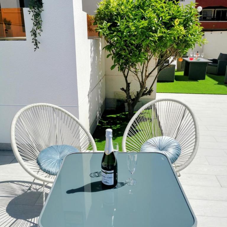 Luxury Apartment with Private Pool & XXL Terrace - Two-Bedroom Apartment - 21