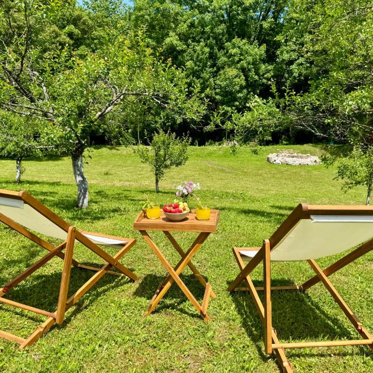Pine River Dobrenica - Three-Bedroom Chalet - 43
