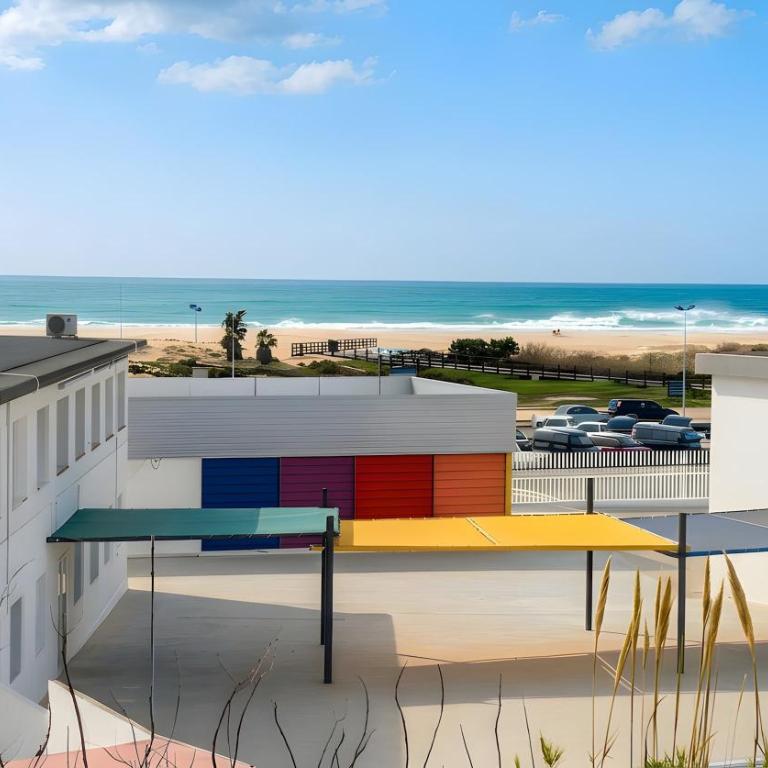 Apartamento con con balcon ideal para familias cerca de la playa - Apartment - 17