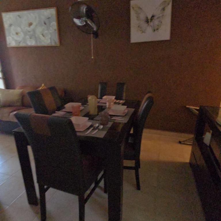Departamento muy cerca de Mundo Imperial - Apartamento de 2 dormitorios - 2