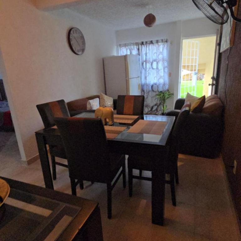 Departamento muy cerca de Mundo Imperial - Apartamento de 2 dormitorios - 13