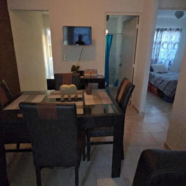 Departamento muy cerca de Mundo Imperial - Apartamento de 2 dormitorios - 16