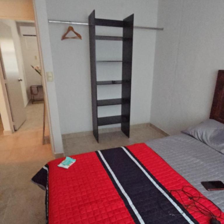 Departamento muy cerca de Mundo Imperial - Apartamento de 2 dormitorios - 18