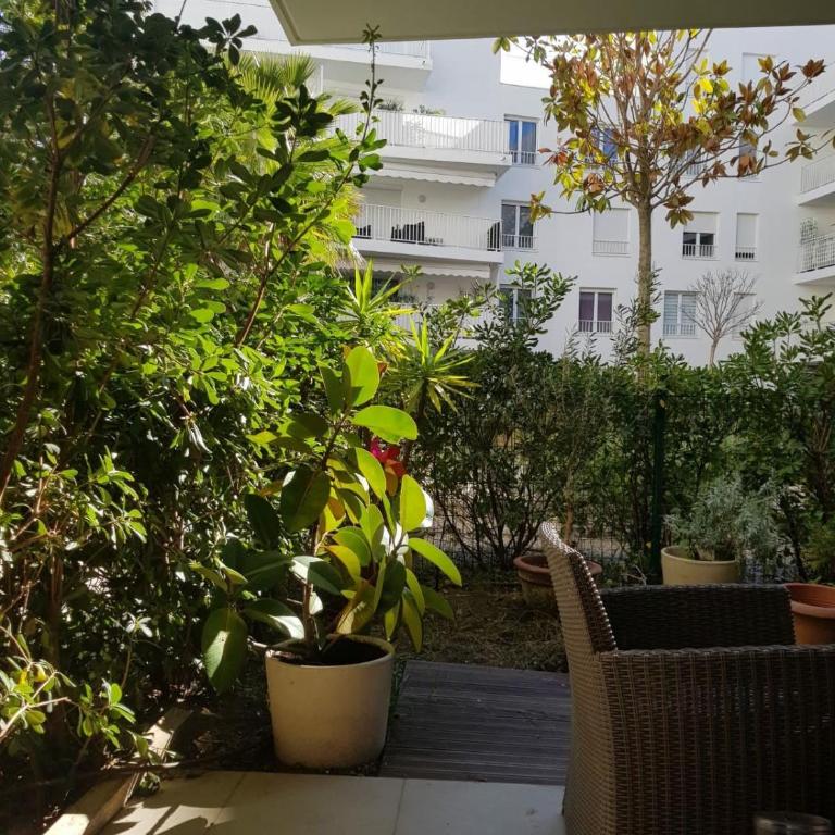 Charming apartment in the heart of Cannes - Appartement 2 Chambres - 13