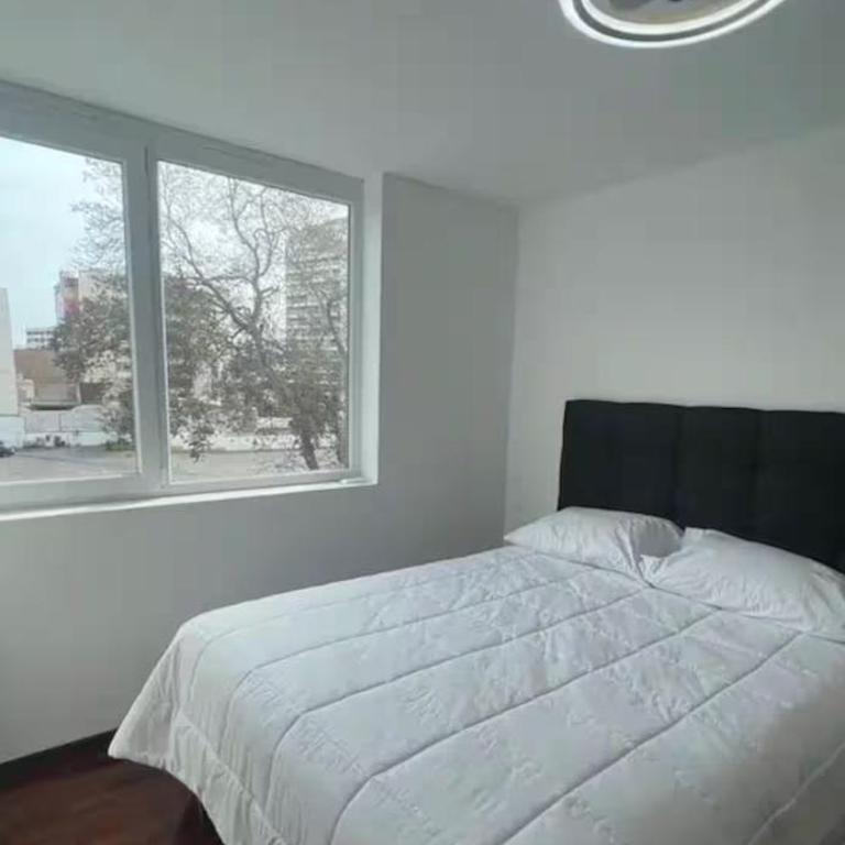 Larco mar - Three-Bedroom Apartment - 9
