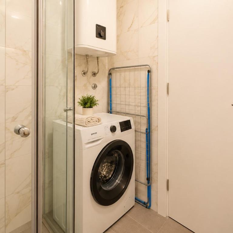 Sea & Spa Escape Apartments - Deluks Apartman sa 2 Spavaće Sobe i Balkonom - 19