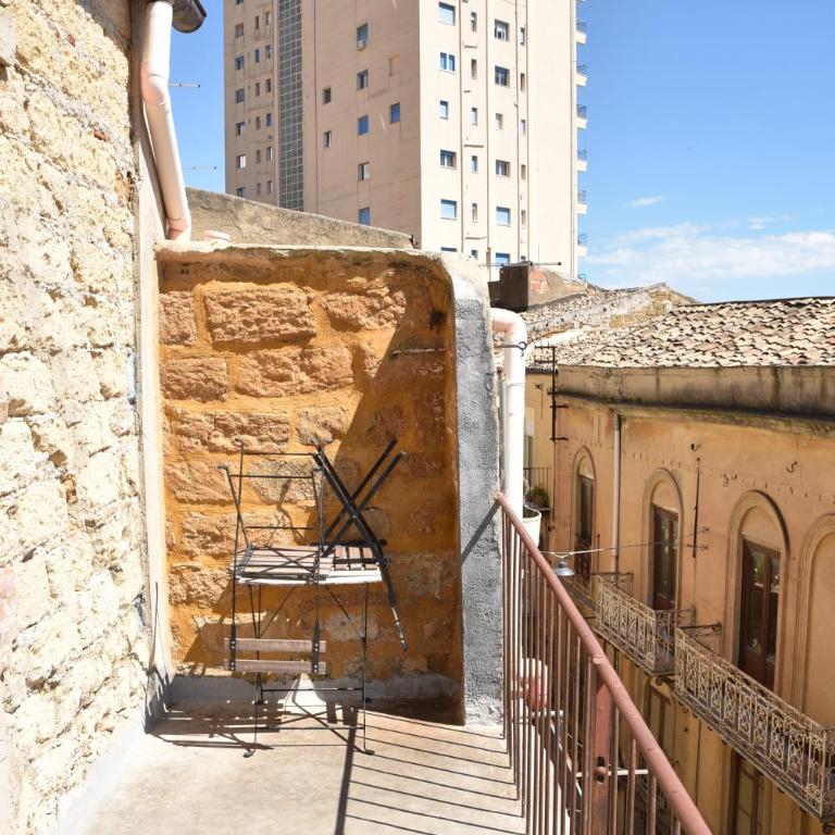 B&B Garden in the city - Camera Familiare con Terrazza - 6