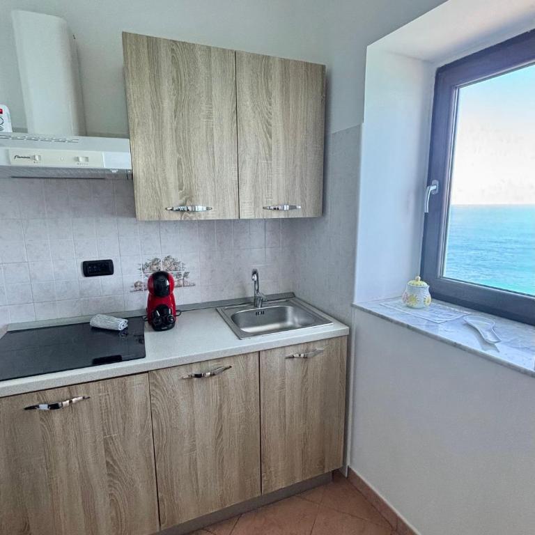 La Casa Sulla Scogliera - Appartamento con Vista Mare - 10