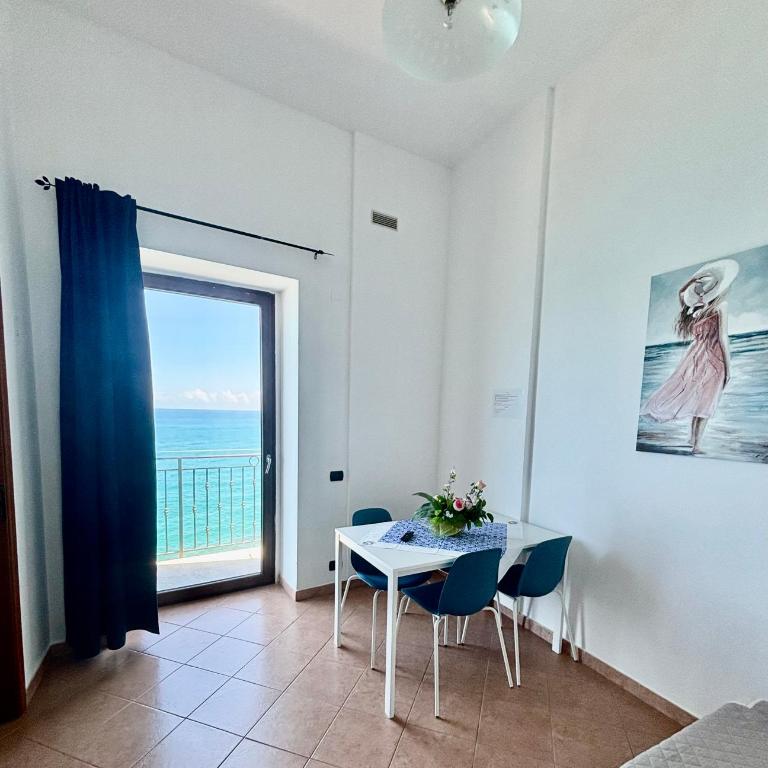 La Casa Sulla Scogliera - Appartamento con Vista Mare - 4
