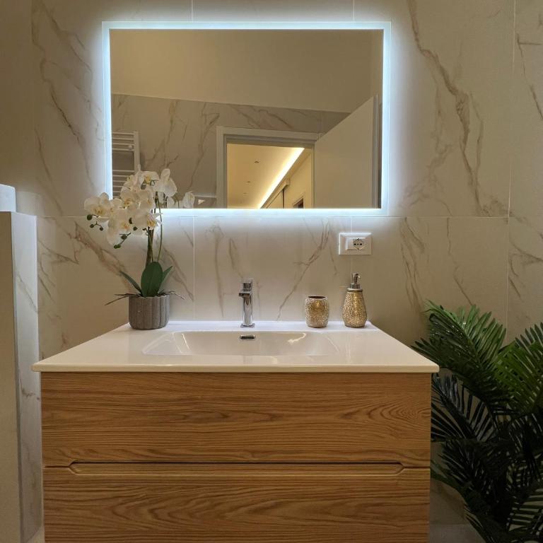 APPARTAMENTO ARENA DI VERONA 120MQ NETFLIX, WIFI e AIR CONDITIONING - Appartamento con 2 Camere da Letto - 30