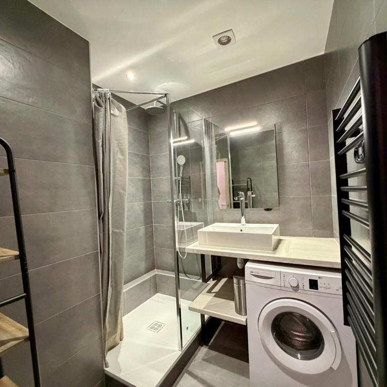 Appartement Les Cimes RDC, Les 2 Alpes, proche des pistes, WiFi, tout équipé - Apartment mit 2 Schlafzimmern - 6