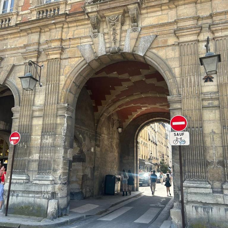 Charming Marais Place des Vosges - Appartement 1 Chambre - 18