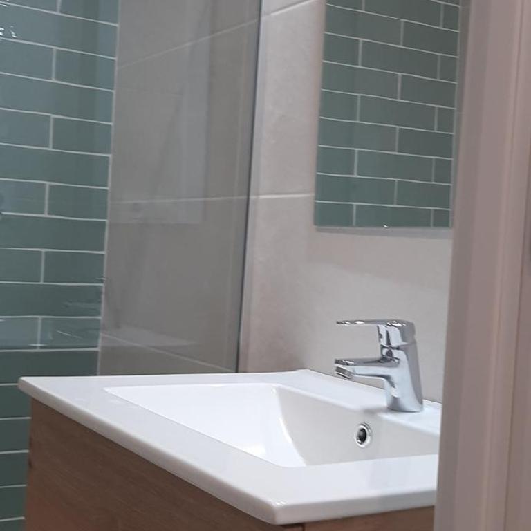 Apartament a 1a línia de mar, con WiFi - Two-Bedroom Apartment - 10