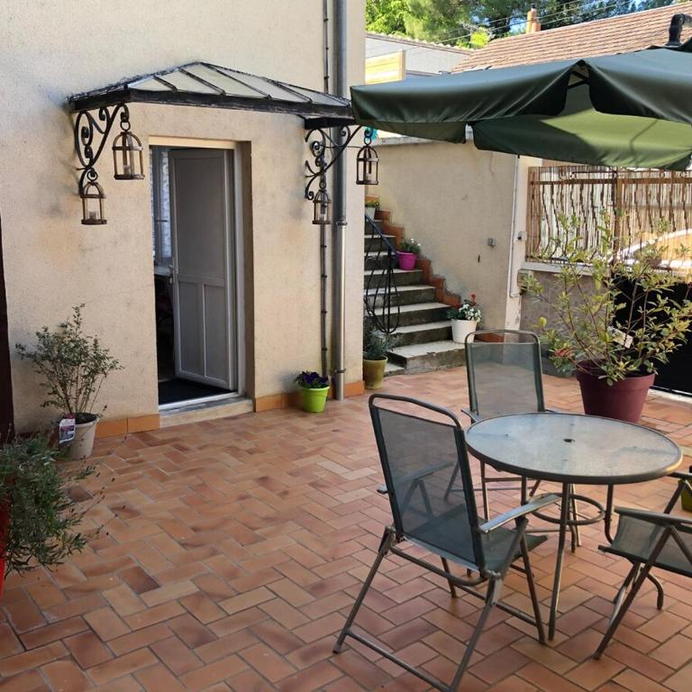 Studio Amboise avec patio - Appartement 1 Chambre - 2