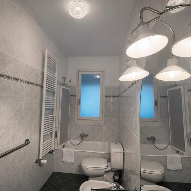 L Archè San Siro Golden Mirror Home Milano - Appartamento con 3 Camere da Letto - 39