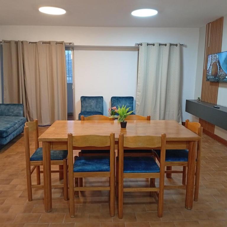 El Paraiso, Ccs, Acogedor, Amplio & Bello Apto con Wifi de Fibra - Apartamento de 3 dormitorios - 1