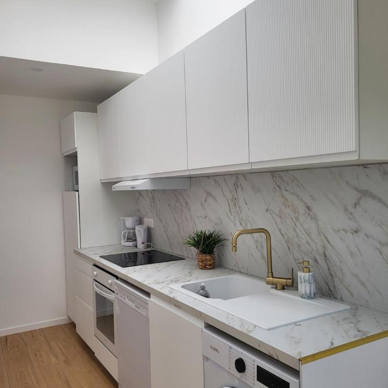 petite maison avec jardin - Appartement 1 Chambre - 1