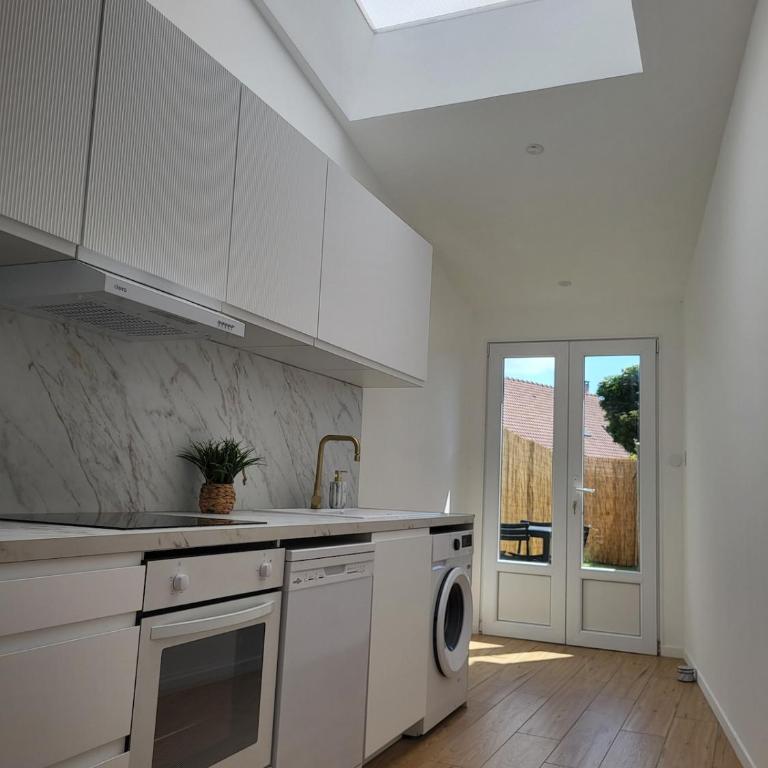 petite maison avec jardin - Appartement 1 Chambre - 4