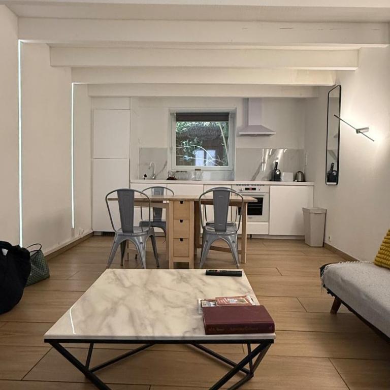 Duplex indépendant 5 couchages centre Narbonne - Apartamento - 49