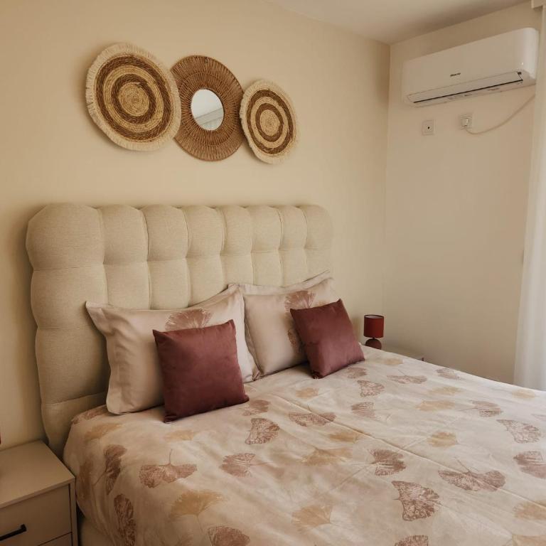 Valiya Residences Bečići - Two-Bedroom Deluxe Apartment with Ocean View - 3