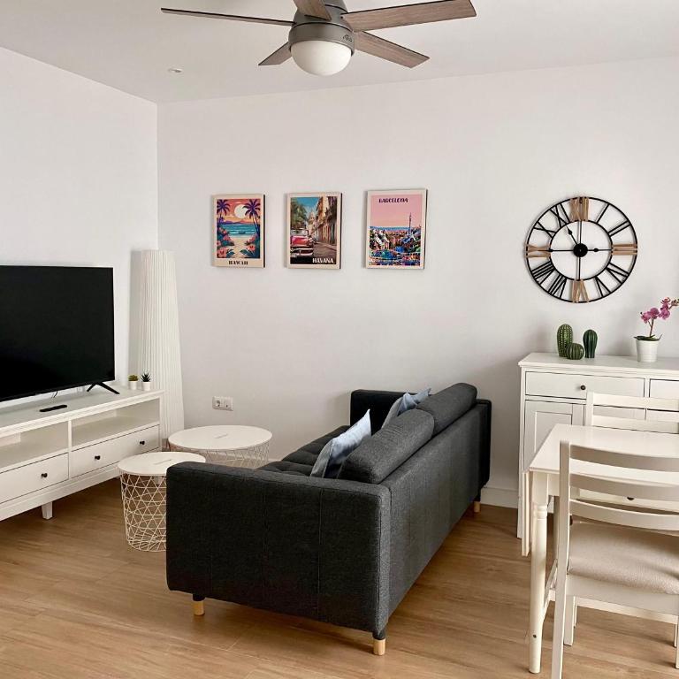 Bonito Apartamento Conil AIRE ACONDICIONADO Y WIFI -SOLO FAMILIAS Y PAREJA- NO ACEPTAMOS GRUPOS - Appartement 2 Chambres - 10